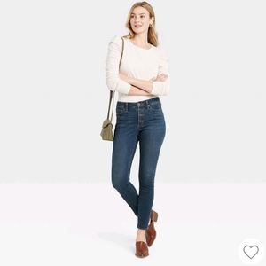Universal Thread High Rise Jeans